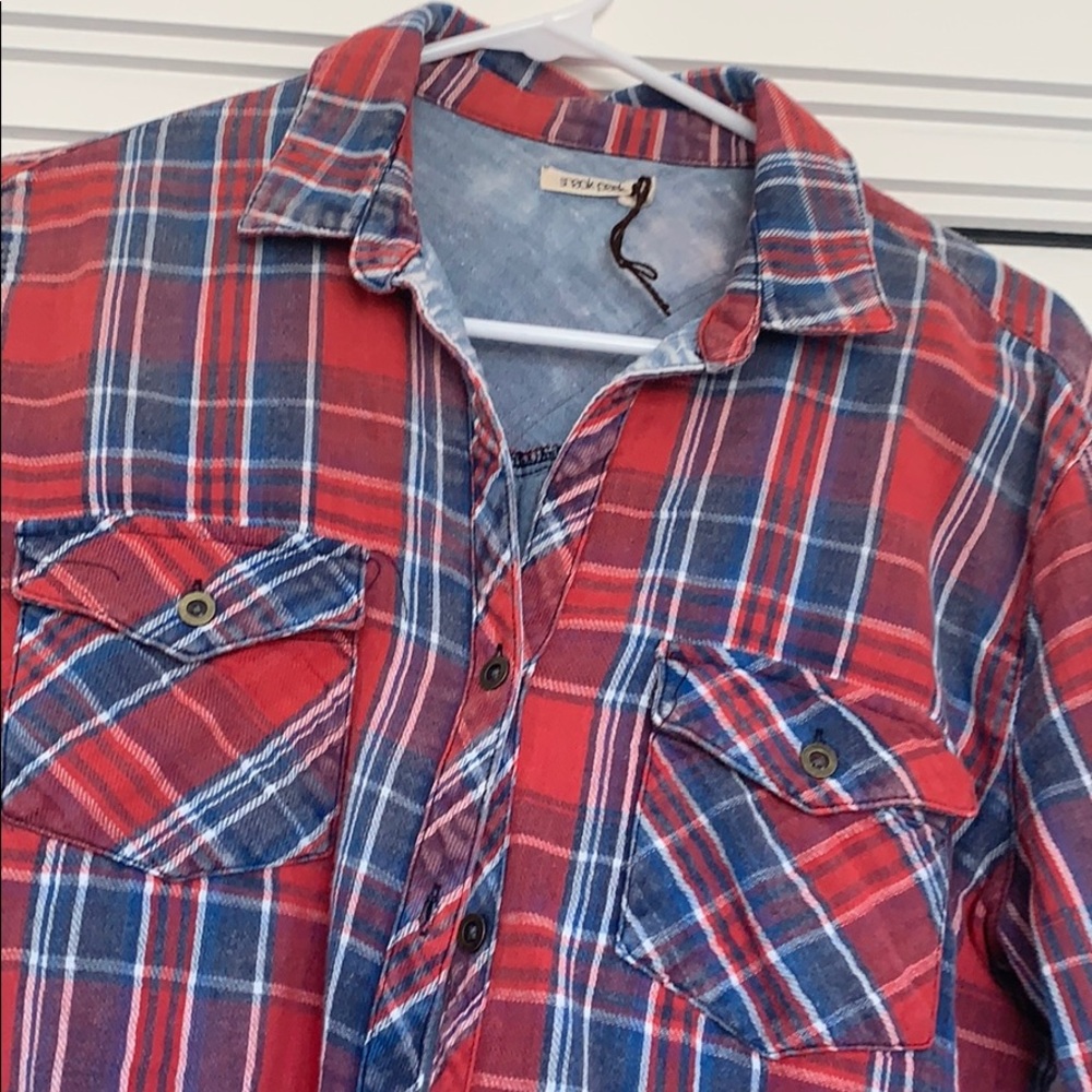 Flannel - Picture 2 of 5